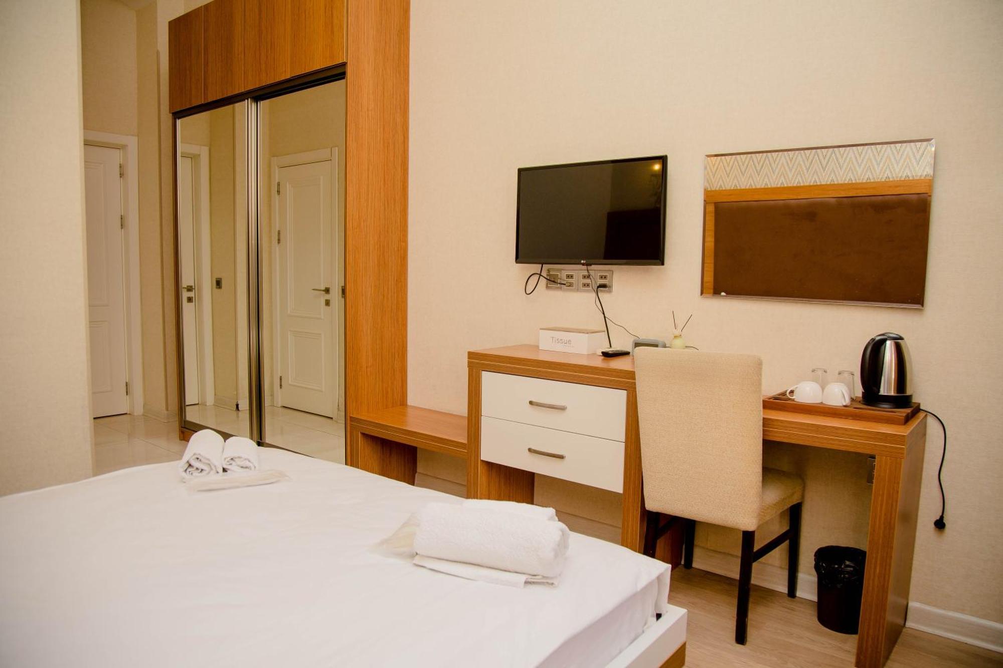 Solo Boutique Hotel บากู ภายนอก รูปภาพ