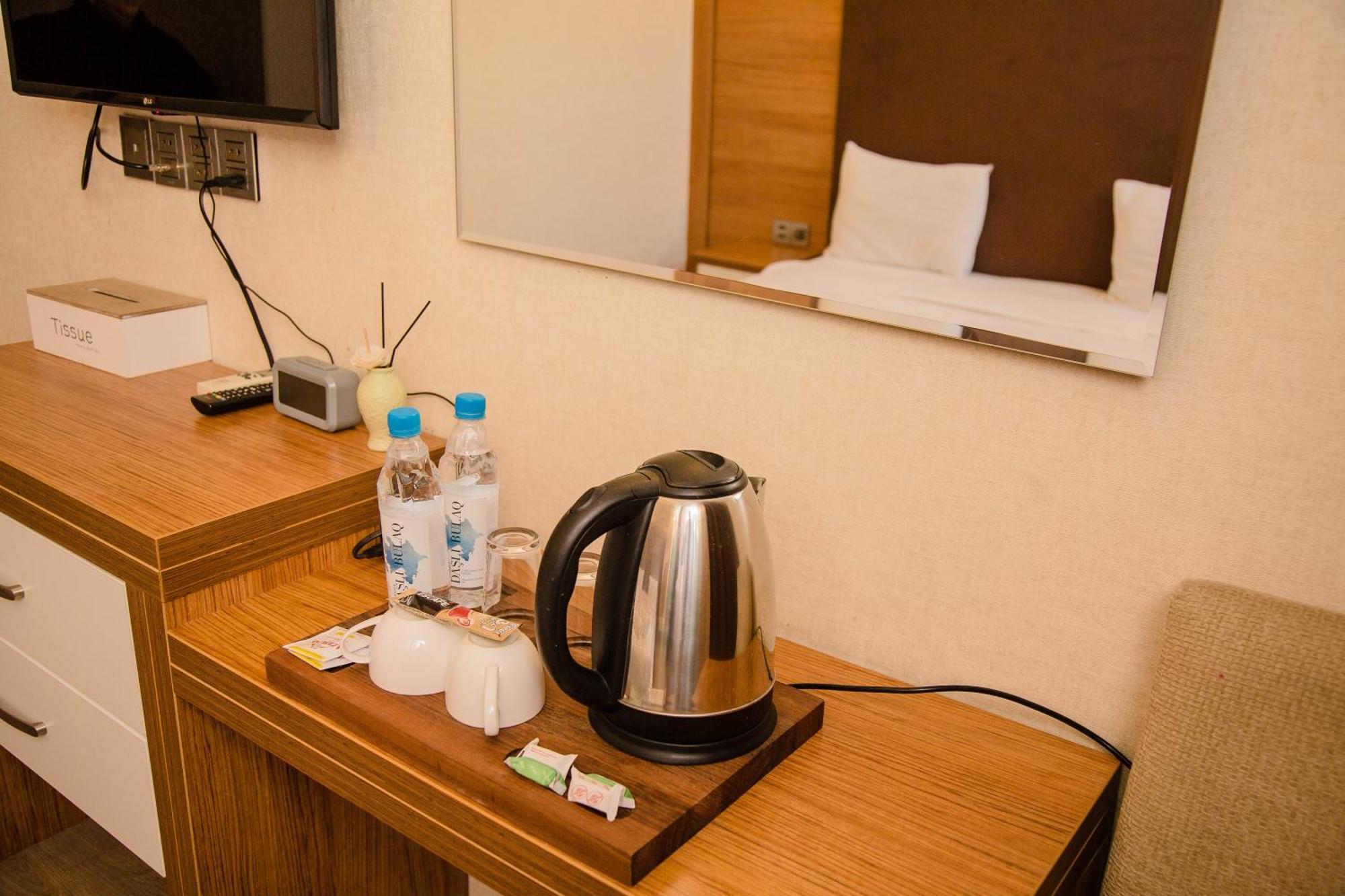 Solo Boutique Hotel บากู ภายนอก รูปภาพ