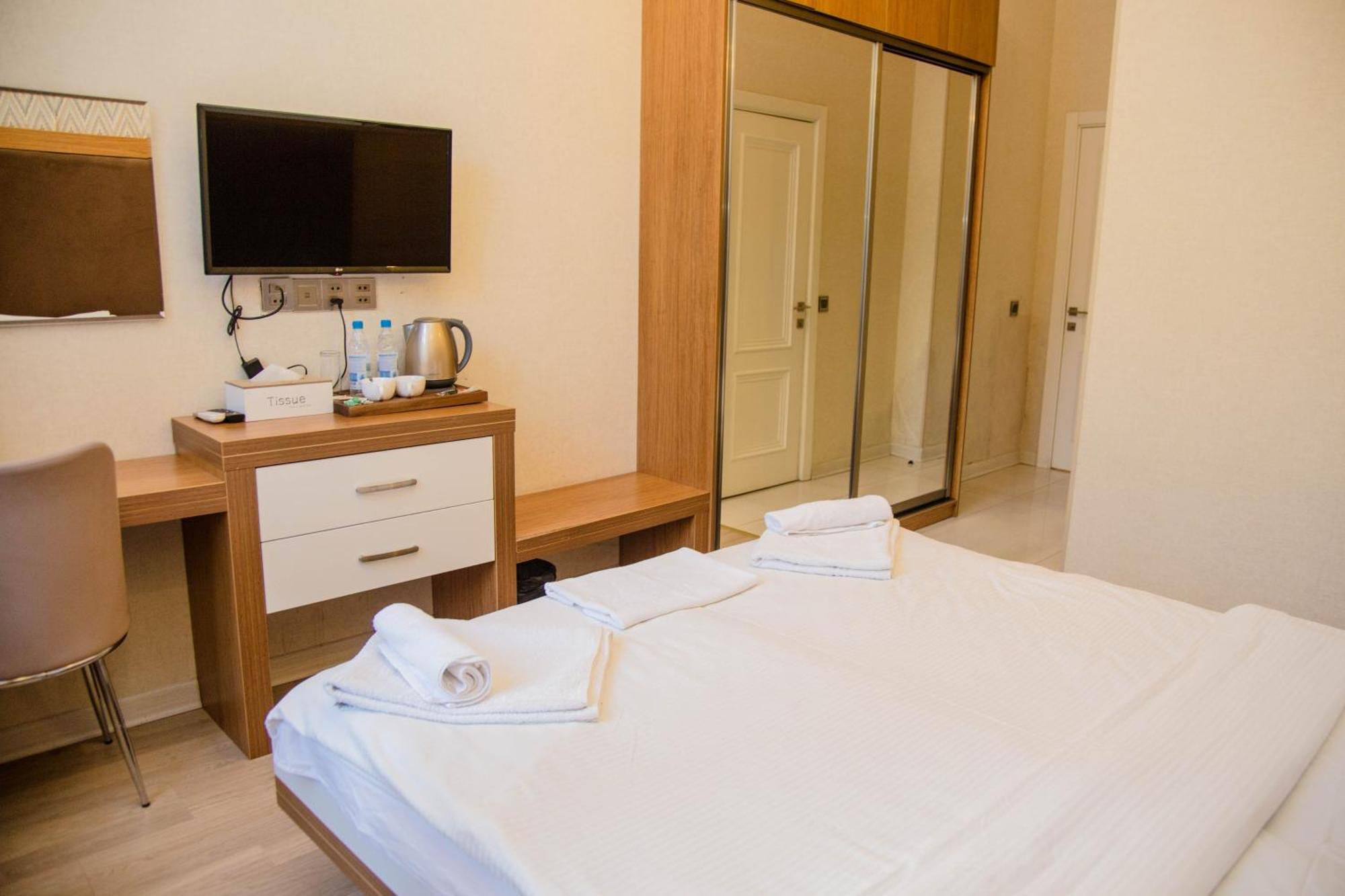 Solo Boutique Hotel บากู ภายนอก รูปภาพ