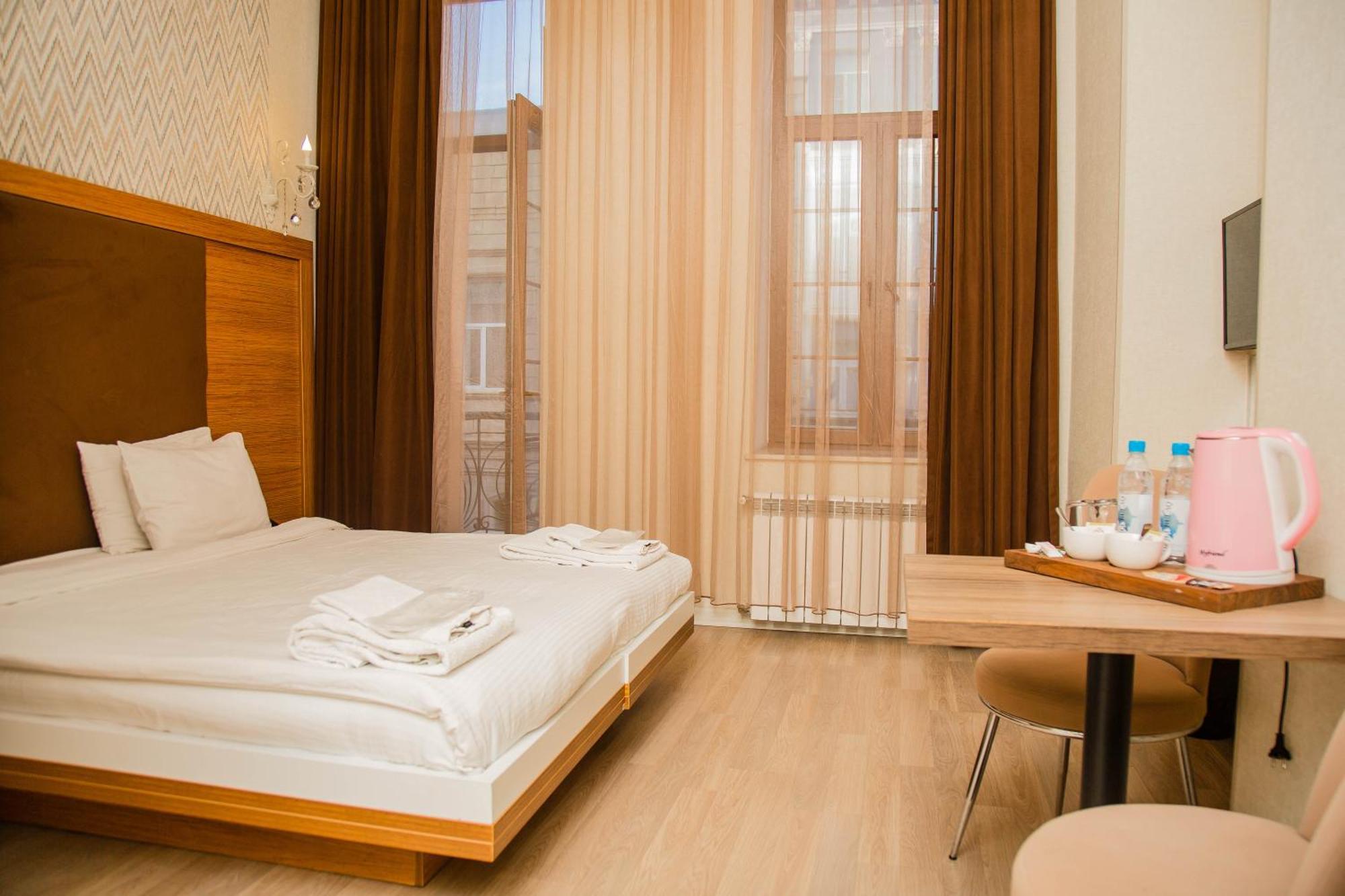 Solo Boutique Hotel บากู ภายนอก รูปภาพ